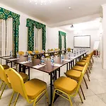 Hotel Sobienie Krolewskie Sobienie Szlacheckie