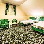 Sobienie Krolewskie Hotel 4*