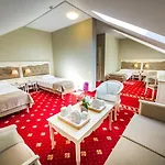 Sobienie Krolewskie 4*