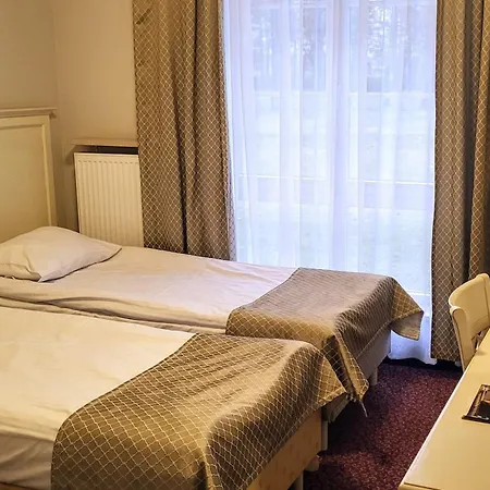 Hotel Sobienie Krolewskie Sobienie Szlacheckie