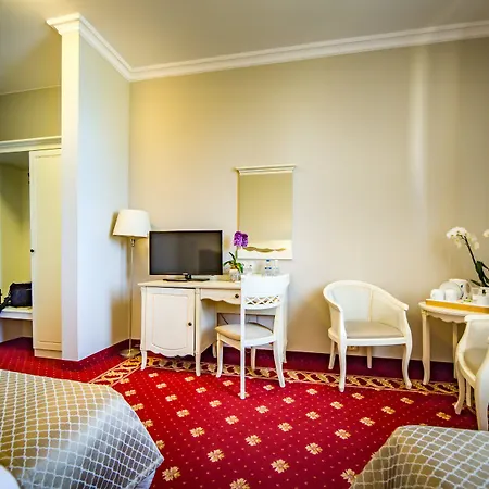 Sobienie Krolewskie Sobienie Szlacheckie