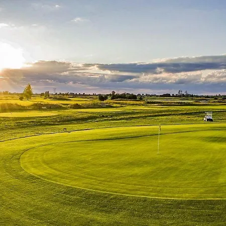 Hotel Sobienie Krolewskie