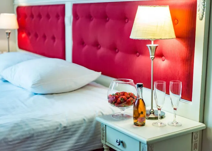 Sobienie Królewskie Hotel