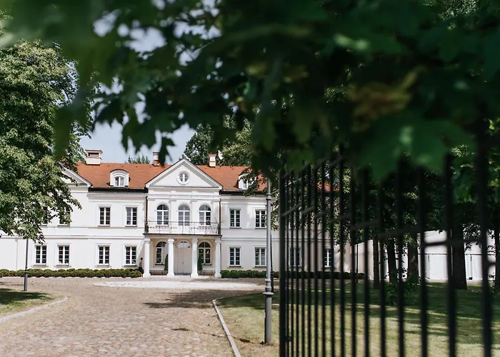 Hotel Sobienie Krolewskie Sobienie Szlacheckie