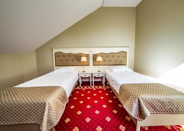 Sobienie Królewskie Hotel Sobienie Szlacheckie