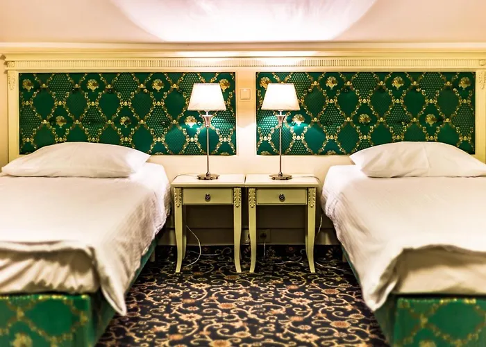 Hotel Sobienie Królewskie