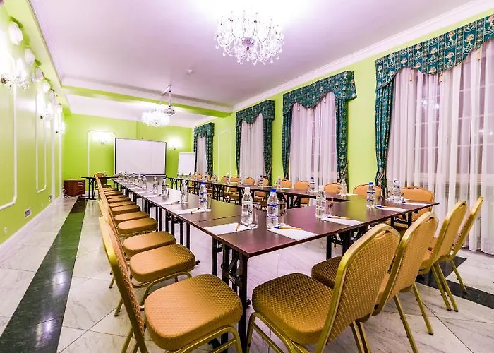 Hotel Sobienie Królewskie Sobienie Szlacheckie