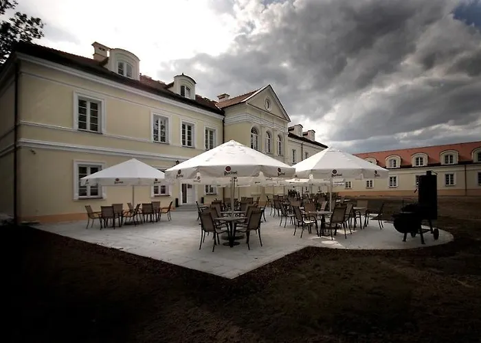 Sobienie Królewskie Hotel 4*